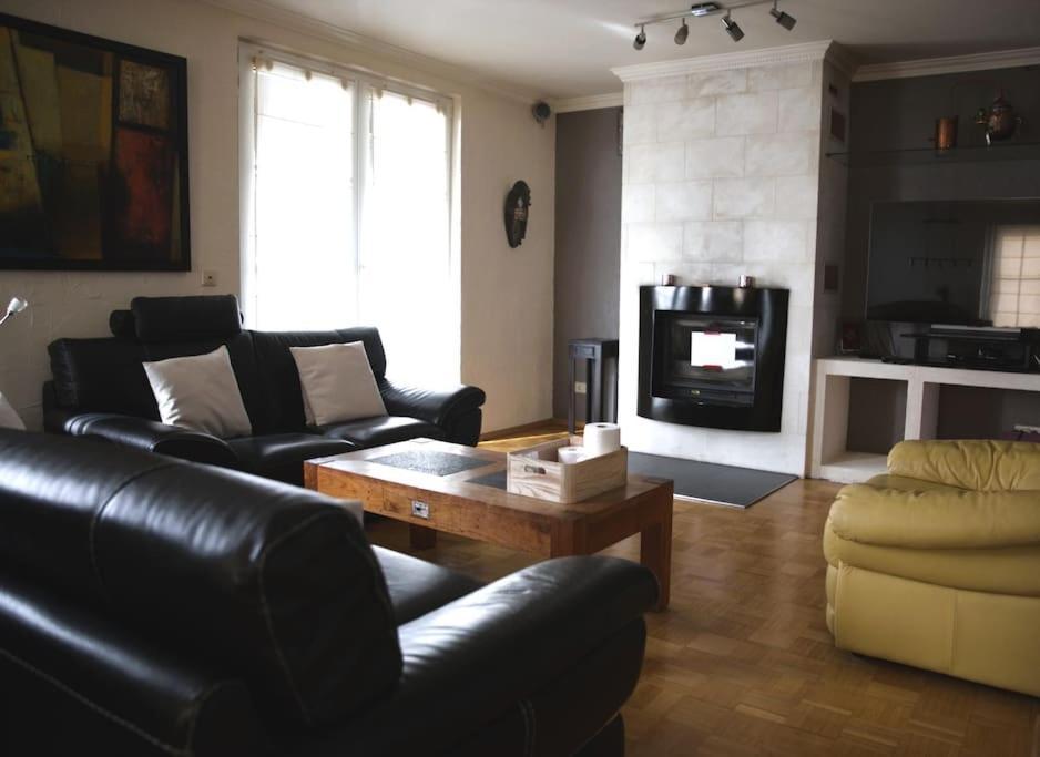 Cozy 3 Bedroom House With 11 Kw Electric Car Charger Hesperange Exterior photo